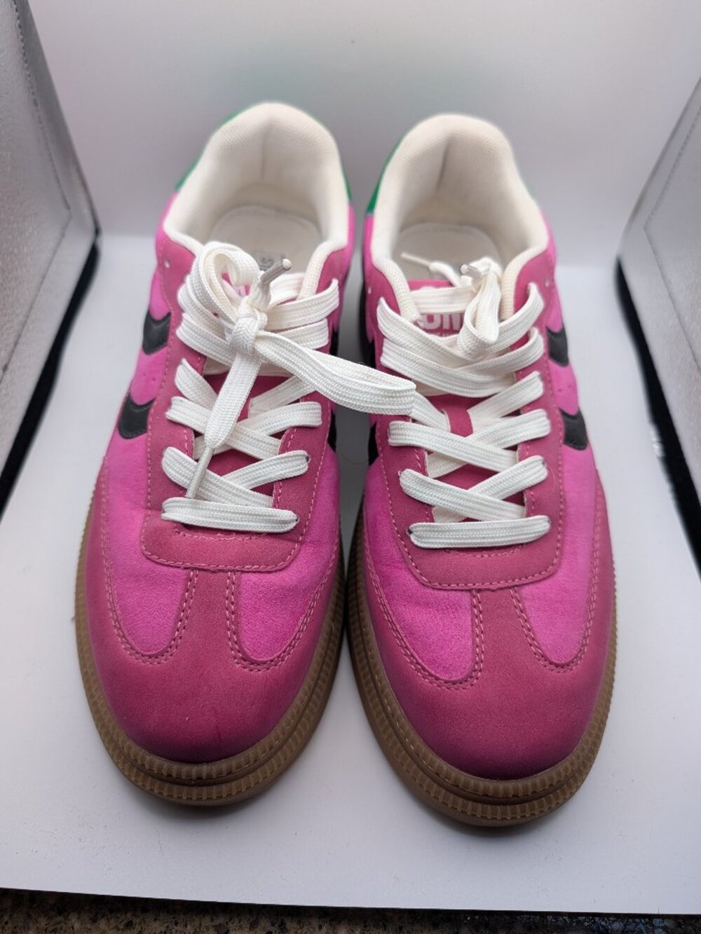 Steve Madden Fuchsia, Black, and Green Suede Retro Sneakers (Size 9)